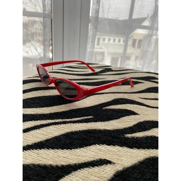 Retro red micro sunglasses - Picture 7 of 9